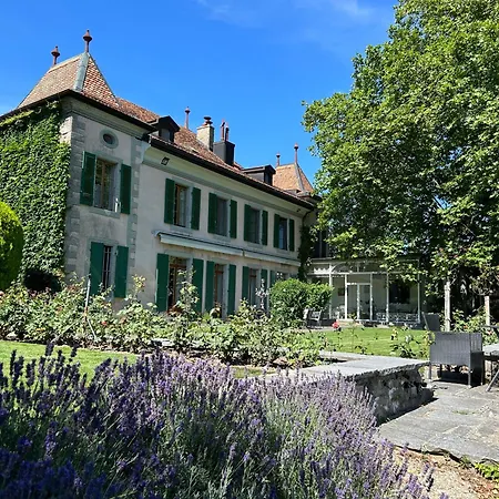 Le Chateau ヴィラ Lavigny