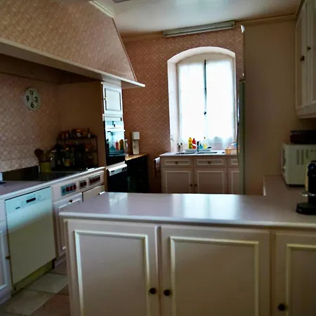 Le Chateau * Lavigny