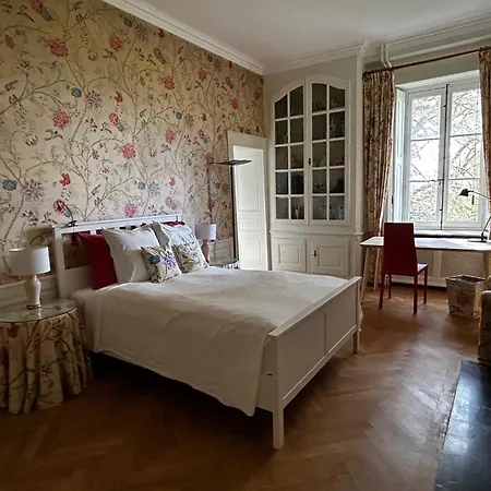 Le Chateau * Lavigny