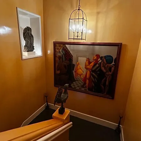 Le Chateau * Lavigny