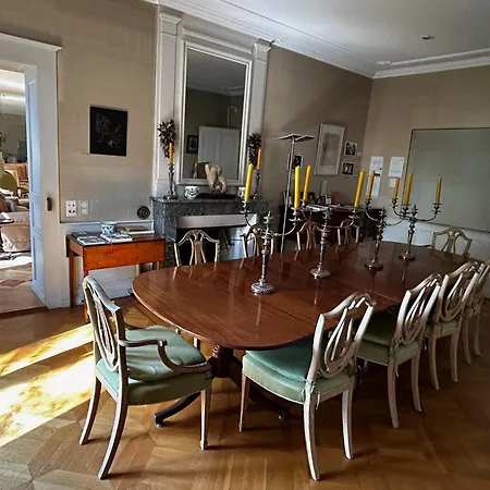 Le Chateau ヴィラ Lavigny