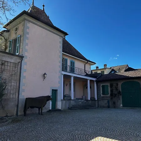 Villa Le Chateau Lavigny