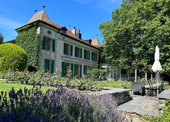 Le Chateau Willa Lavigny