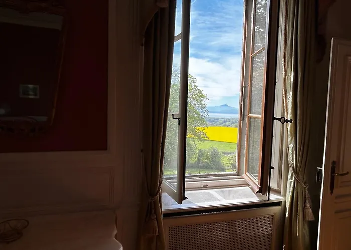 Villa Le Chateau Lavigny